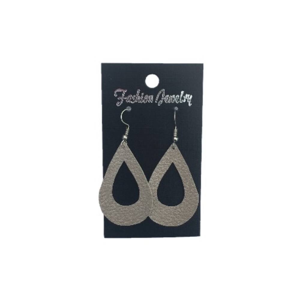 Light Weight Beige Faux Leather Earrings (NWOT)